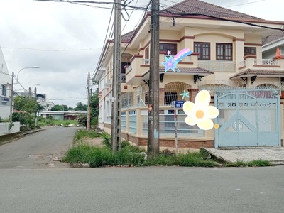 Bán biệt thự góc 2 mặt tiền đường số 19 kdc bình hưng ngay bx q8 3