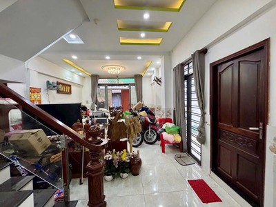 Bán nhà gò vấp quang trung, hẻm xe hơi, gần vincom, 61m , 4pn, nở hậu, 5.78 tỷ tl 3