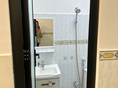 Bán nhà mới xây 2 tầng sát hxh 137 âu dương lân p2q8 3