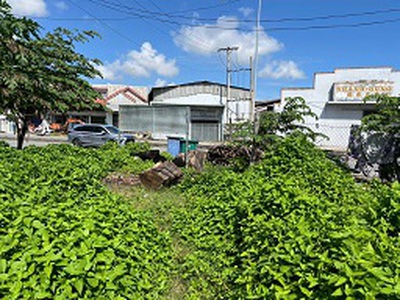 Cho thuê  hoặc bán  đất   kho kiên cố   mặt ngoài quốc lộ 1a 0