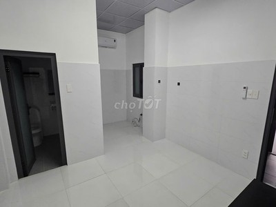Cho thuê phòng mới 100   Tại Hoàng Diệu 2, ngã tư TĐ liền kề SPKT, cách Metro 1.7km 9