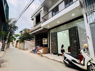 Nhà đẹp - trục trính kinh doanh- đức thượng- hoài đức- hà nội. diện tích  63m nhà 2 tầng. sát chợ 2