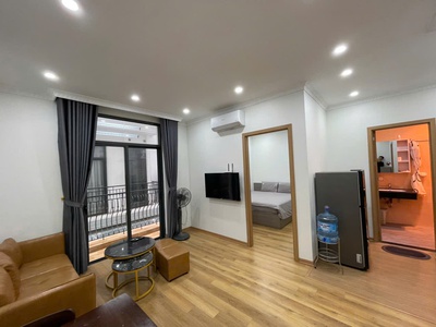 Cho thuê căn hộ 1 ngủ riêng biệt  45m2  Vinhomes Marina. 0