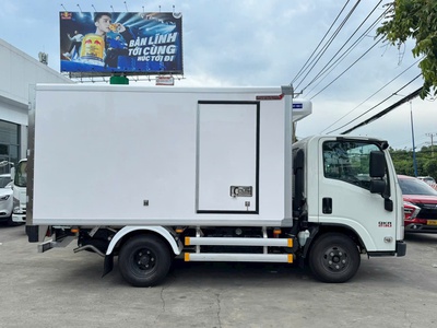 Isuzu qkr 230 tải 1.9 tấn thùng đông lạnh dài 3.6m trả trước từ 250tr nhận xe tải isuzu 4