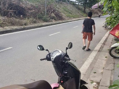 Nhà bưởi 31m, 6 tầng, nhà mặt phô, đường trước nhà 20m, mới tinh, full nội thất, kinh doanh tốt. 2