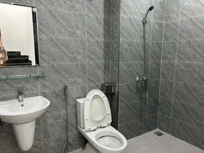 Cho thuê nhà mới khu dự án Harbour Center   Lê Lai , Ngô Quyền . Phù hợp làm văn phòng , spa , phòng 3