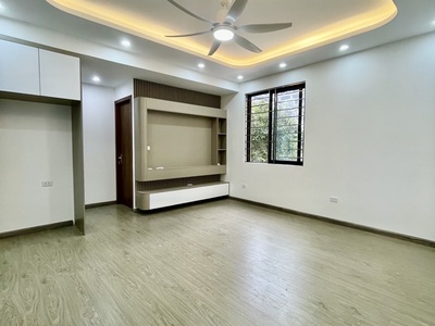 Chung cư cầu giấy dt 75m 3 ngủ 2 wc nhà đẹp giá 6,15 tỷ 0