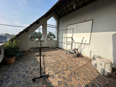 Bán nhà mặt tiền dương công khi, hóc môn. dt 200m2, 3 tầng, 6pn. sổ hồng, giá 15 tỷ. 1