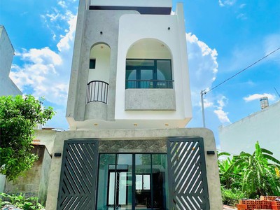 Bán nhà đẹp phường long bình quận 9 - kế vinhomes grand park - hẻm thông - xe tải chạy vi vu - sân 0