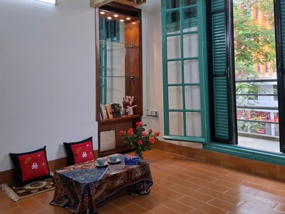 Chính chủ bán căn hộ trong biệt thự Pháp cổ 83 phố Nguyễn Thái Học, Ba Đình 2