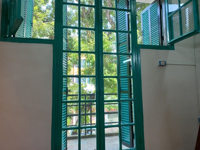 Chính chủ bán căn hộ trong biệt thự Pháp cổ 83 phố Nguyễn Thái Học, Ba Đình 4