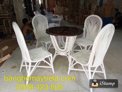 Bàn ghế ăn bằng mây 5