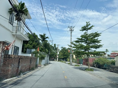 Cần bán 73m2 nhà cấp 4 mặt chính đi vào TĐC Ngọc Động. View hồ, đường ô tô tránh đỗ 1