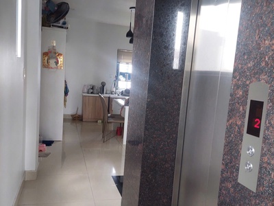 Bán nhà Nguyễn Tư Nghiêm Bình trưng tây 100m, 5 tầng khu vip 0