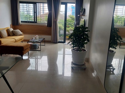 Bán nhà Nguyễn Tư Nghiêm Bình trưng tây 100m, 5 tầng khu vip 2