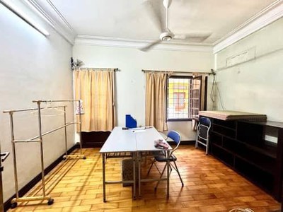 Nhà dân xây-45M 4T-phân lô-30M ra phố Hoàng Hoa Thám-ô tô đỗ cửa-nở hậu-tiện ích đỉnh 2