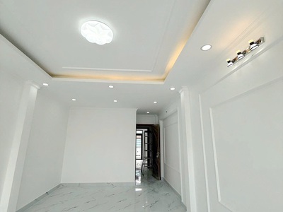 Nhà mới 4 tầng mặt tiền đường vàm luông p6q8 0
