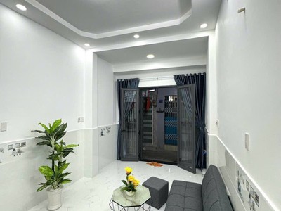 Gần chợ hẻm 3.5m thông 27m   3.2x8,4  2tầng mới 100 ở ngay nhỉnh 3 tỷ 3