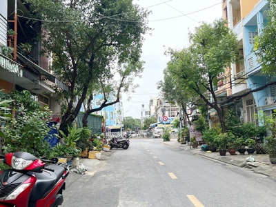 Nhà  8.4x13m nh 9.6m  mặt tiền kinh doanh đường số p4q8. giá: 15.5 tỷ tl 2