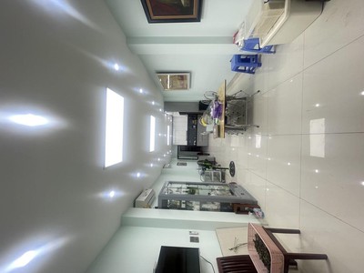 Nhà mặt đường tân phong, 40m2, 5 tầng, ô tô tránh, gần ubnd thượng cát 1