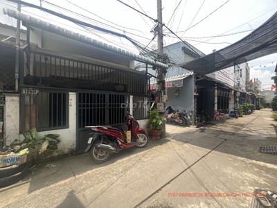 Cho thuê nhà giá rẻ   gần aeon tân phú   đại học công thương 1