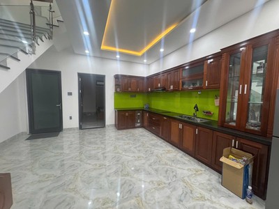 Bán nhà phố mỹ an 21, nhà mới 3 tầng, 100m , gần biển mỹ khê, vào ở ngay 1