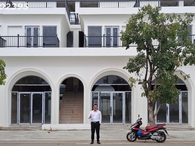 Nhà phố mozzadiso gói 6 nha trang 1