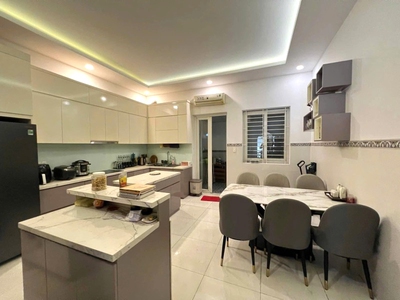 Bán nhà mặt tiền kinh doanh 3 tầng 110m2 5x22m chỉ 13 tỷ gần man thiện tăng nhơn phú a thủ đức 2