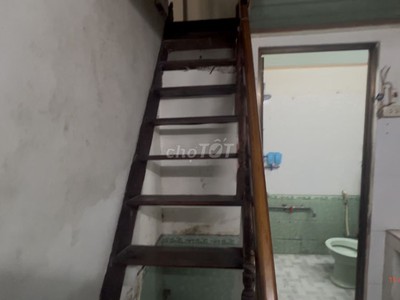 Cho thuê nhà giá rẻ   gần aeon tân phú   đại học công thương 4