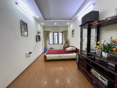 Gấp gấp gấp giá rẻ nhà mới đẹp bạch mai 32m, 4 tầng, mặt tiền 2m/5m 5.5 tỷ hai bà trưng. 1