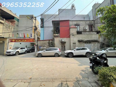 Mảnh đất phân lô đường ô tô tải tránh   lô góc hai mặt ô tô - hà đông - trung tâm quận - diện tích 0