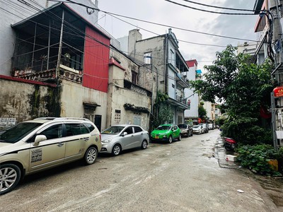 Mảnh đất phân lô đường ô tô tải tránh   lô góc hai mặt ô tô - hà đông - trung tâm quận - diện tích 3