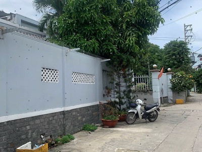 Giảm 300tr   lô góc 2mt đông hưng thuận 42, bán đất tặng nhà  5.5x21 2