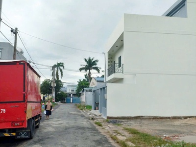 Lô đất đẹp  10x20  xuân thới sơn, đường đồng bà canh   giá 5,7 tỷ 0