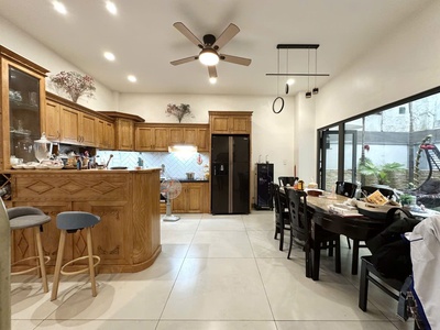 Nhà đẹp - 4 tầng - có hồ cá - phú nhuận - 95m2 - hxh - tặng full nội thất - giá 12.6 tỷ - tl tốt 1