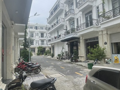Chỉ 6,8 tỷ sở hữu ngay căn nhà phố khu cao cấp an phú đông - quận 12 1