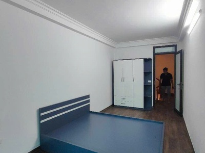 Thị trấn văn điển, 62m2 xây thành 2 nhà 5 tầng  ở một bên còn 1 bên cho thuê  9.5 tỉ 4