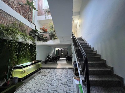 1110 toà căn hộ 5 tầng - cách biển 100m - thu nhập 50tr/tháng - mua bán chính chủ 2