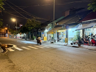 Cho thuê nnc mt nhánh tùng thiện vương p11q8. giá 12 triệu 2