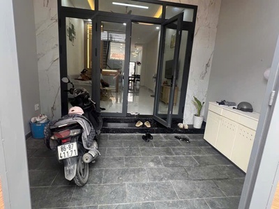 Bán nhà đẹp lung linh đường dương cát lợi, nhà bè   cách q7 chỉ 1 cây cầu   4x19m   giá 3,85 0