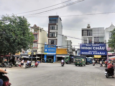 Bom tấn mặt tiền kinh doanh ngay chợ bình thành 114m2,4tầng ngang hiếm 6m nhỉnh 16 tỷ 1