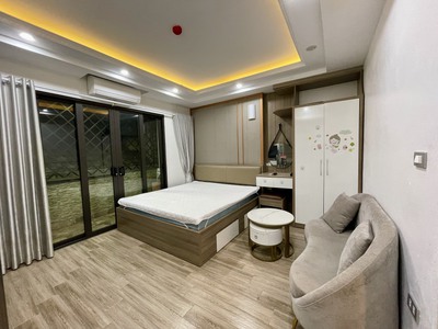 Cho thuê Căn hộ Apartmen tại ngõ 193 Trích Sài, Tây Hồ. Ngõ rộng ban công View hồ. Chỉ 6.5tr 1