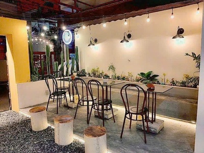 Chính chủ gửi bán căn nhà cấp 4 hiện đang kinh doanh quán cafe tại mặt đường Đông sơn - Thủy Nguyên 2