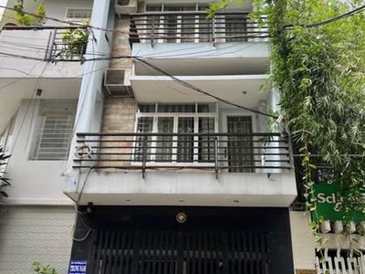 Bán nhà sát mặt tiền - quận bình tân 2