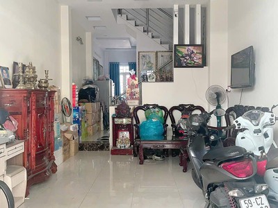 Bán nhà hẻm huỳnh tấn phát, q7, 68m2, 3 tầng, 4pn, sổ hồng riêng, giá hời 6.4 tỷ 2