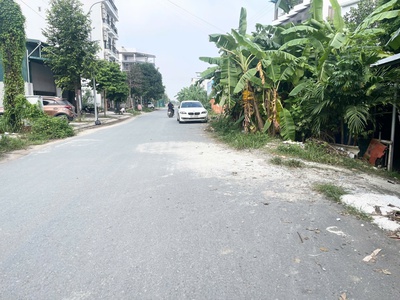 Cc cần bán căn 4 tầng ở an trai-  vân canh- hoài đức- hà nội. nhà dân xây diện tích 40 ngõ thông. 3