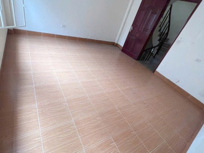 Cho thuê nhà nguyên căn phố hào nam - 30m ra mặt phố 5 tầng 3 phòng ngủ rộng, 1 phòng nhỏ - 4wc - 0