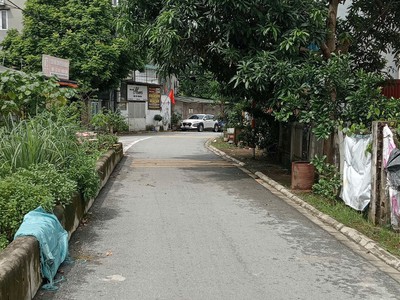 Bán đất thôn cam, cổ bi, gia lâm   vị trí đắc địa, gần trung tâm hành chính, hồ và công viên 0