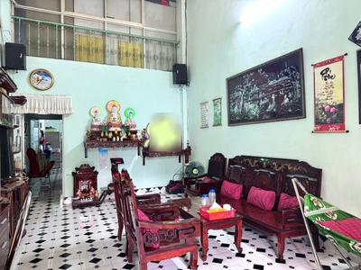 Bán nhà mặt tiền 90m2 4x22.5m chỉ 8,9 tỷ khu vip chợ kiến thiết hiệp phú thủ đức 2