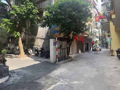 Vị trí đắc địa ô tô tránh gara thang máy full nội thất cao cấp 2